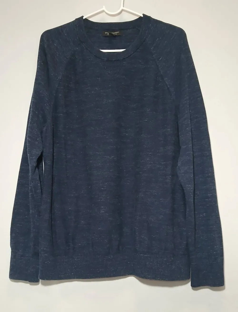 Banana republic mens large 100% organic cotton sweater blue crewneck classic